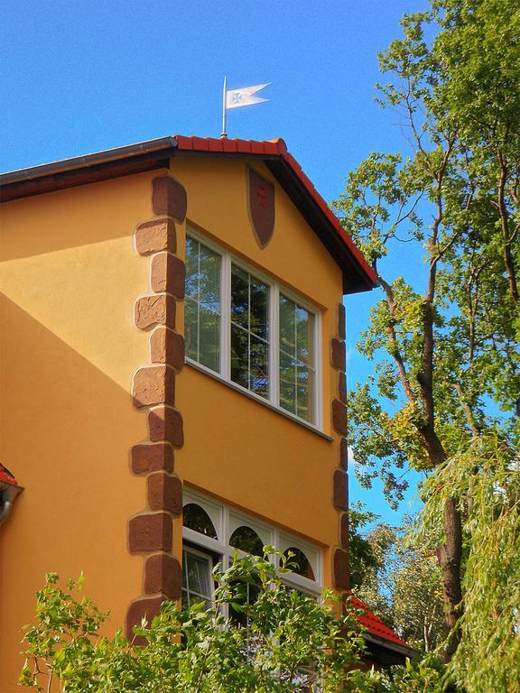 Ostsee-Rittergut-Ruegen Mit Binzhotel & Ordenskapelle & Romantikgut Eksteriør billede